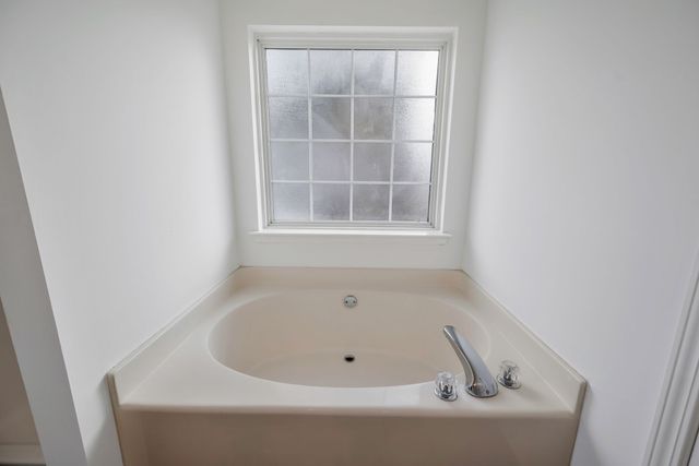 1002 Seven Oaks Blvd, Smyrna, TN 37167