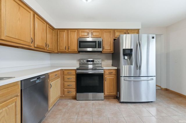 14509 Ridgecrest Drive, Leo, IN 46765