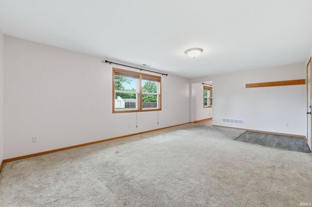 14509 Ridgecrest Drive, Leo, IN 46765