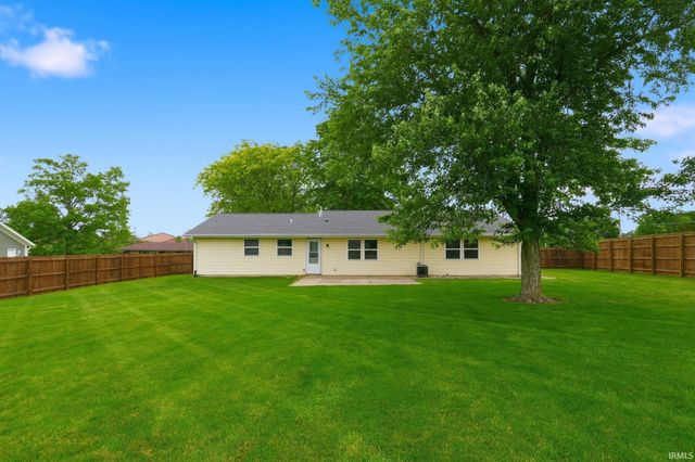 14509 Ridgecrest Drive, Leo, IN 46765