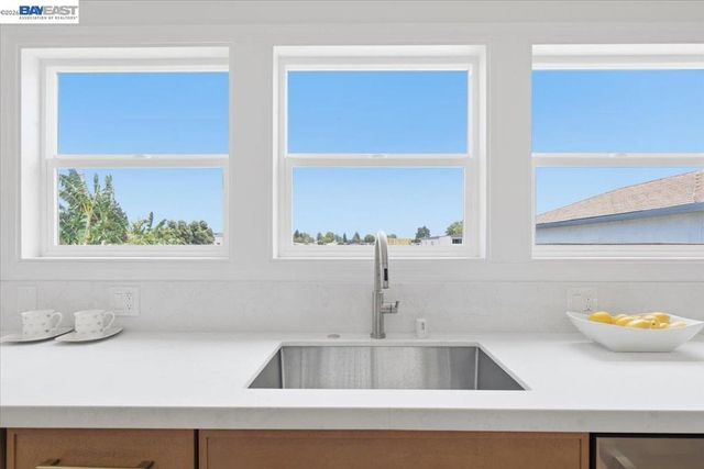 740 Folsom Ave, Hayward, CA 94544