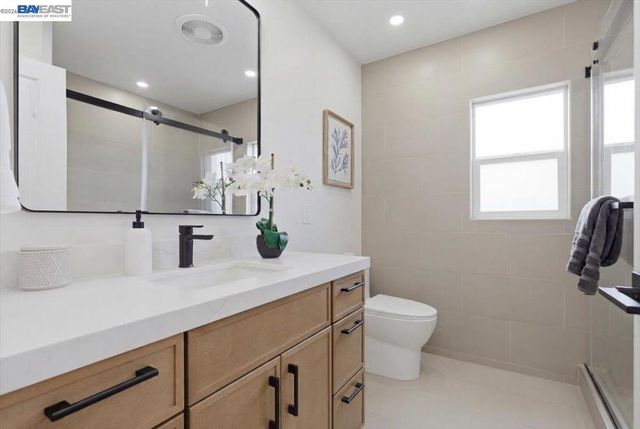 740 Folsom Ave, Hayward, CA 94544