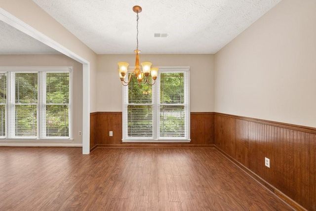 4455 Dunmovin Drive NW, Kennesaw, GA 30144