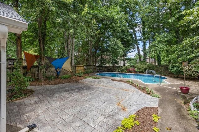 4455 Dunmovin Drive NW, Kennesaw, GA 30144