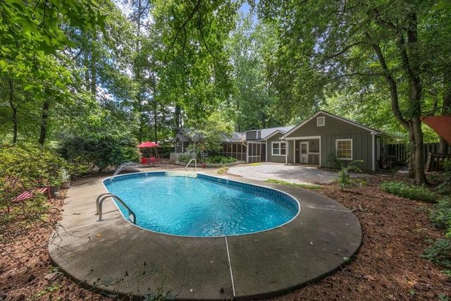 4455 Dunmovin Drive NW, Kennesaw, GA 30144