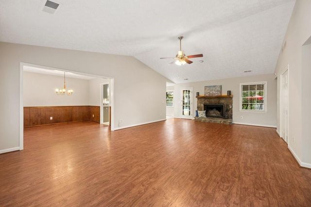 4455 Dunmovin Drive NW, Kennesaw, GA 30144
