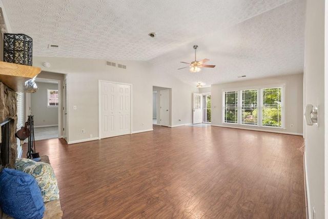 4455 Dunmovin Drive NW, Kennesaw, GA 30144
