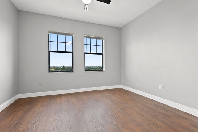 511 Lucerne Avenue 607, Lake Worth Beach, FL 33460