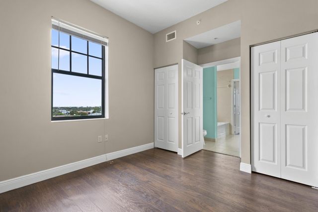 511 Lucerne Avenue 607, Lake Worth Beach, FL 33460