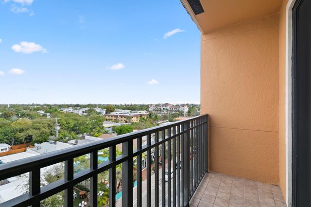 511 Lucerne Avenue 607, Lake Worth Beach, FL 33460
