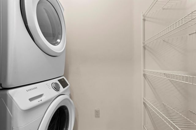 511 Lucerne Avenue 607, Lake Worth Beach, FL 33460