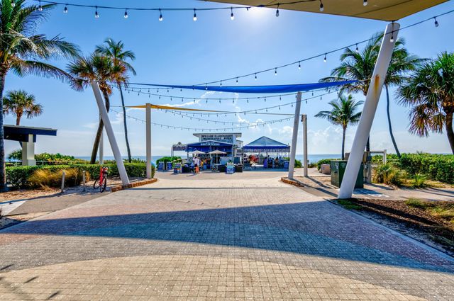 511 Lucerne Avenue 607, Lake Worth Beach, FL 33460