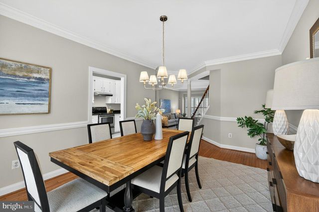 2143 WOLFTRAP CT, Vienna, VA 22182