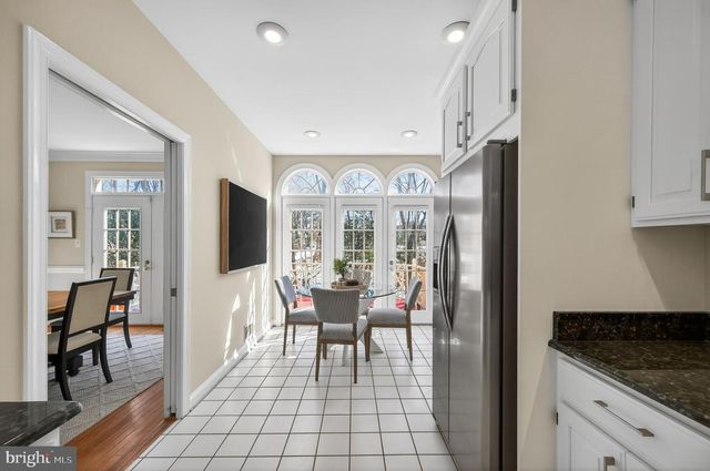 2143 WOLFTRAP CT, Vienna, VA 22182