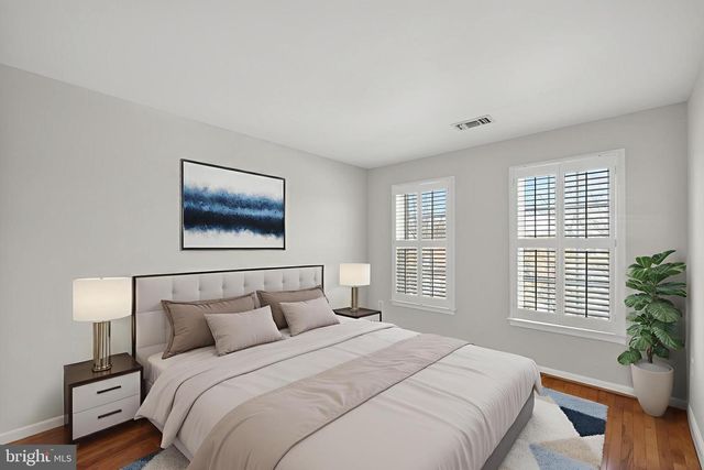 2143 WOLFTRAP CT, Vienna, VA 22182