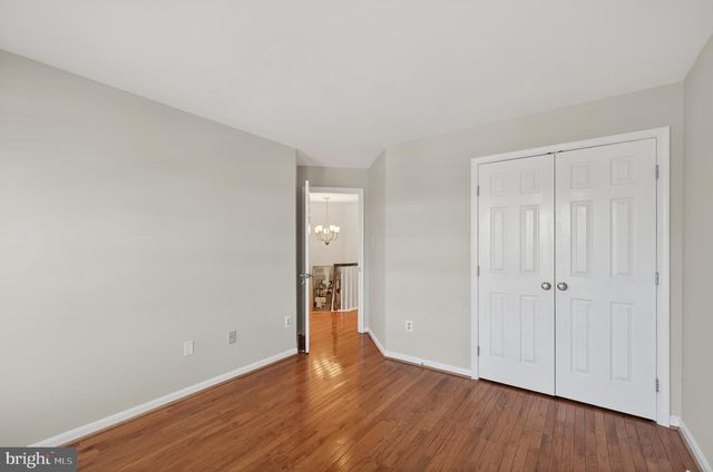 2143 WOLFTRAP CT, Vienna, VA 22182