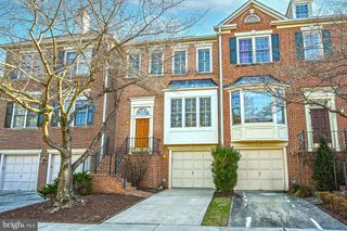 2143 WOLFTRAP CT, Vienna, VA 22182