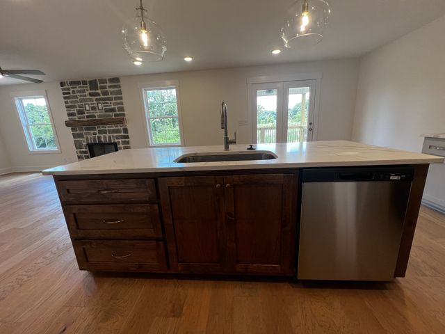 1588 Collins View Way, Clarksville, TN 37043