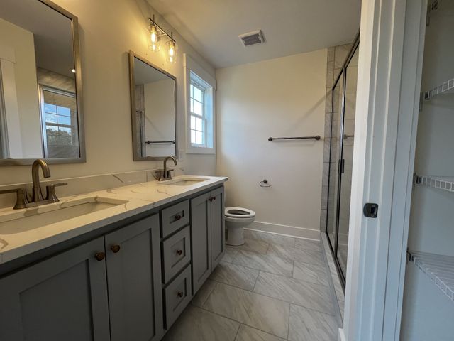 1588 Collins View Way, Clarksville, TN 37043