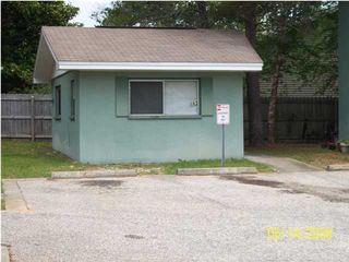 569 Florosa Court, Mary Esther, FL 32569