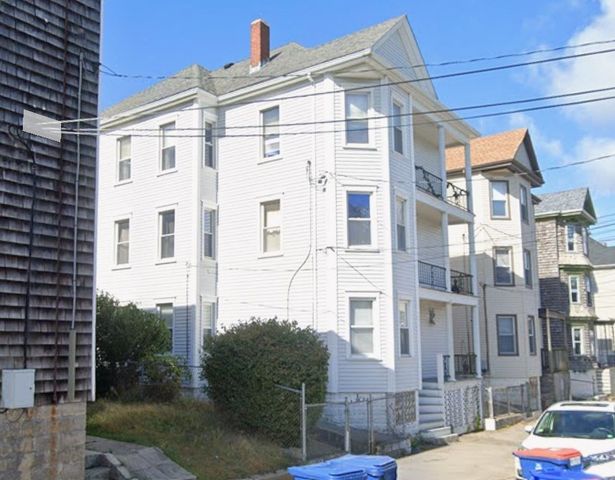 67 Roosevelt, New Bedford, MA 02744