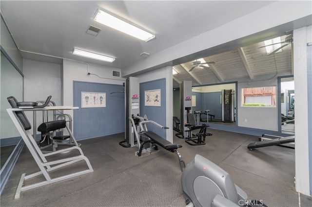 1000 W Macarthur Boulevard 13, Santa Ana, CA 92707