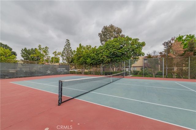 1000 W Macarthur Boulevard 13, Santa Ana, CA 92707