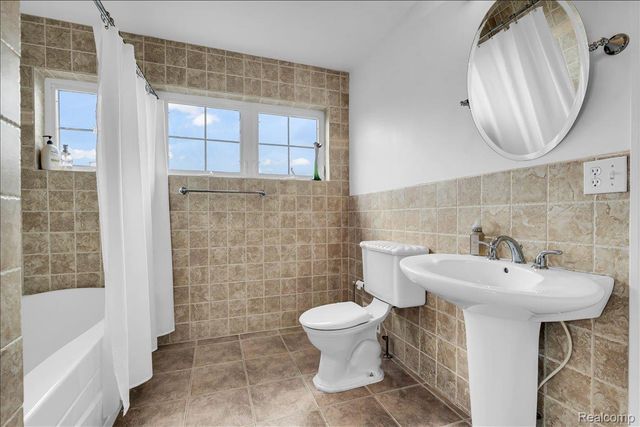 429 E Ferry Street 9, Detroit, MI 48202