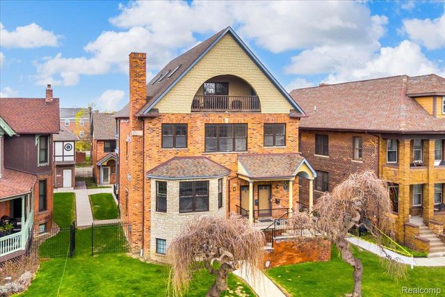 429 E Ferry Street 9, Detroit, MI 48202