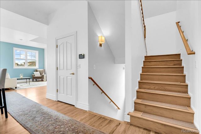 429 E Ferry Street 9, Detroit, MI 48202