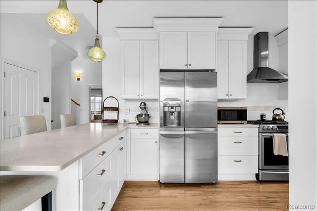 429 E Ferry Street 9, Detroit, MI 48202