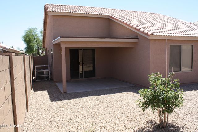 12558 W INDIANOLA Avenue, Avondale, AZ 85392
