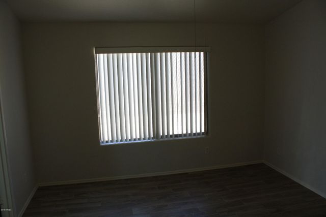 12558 W INDIANOLA Avenue, Avondale, AZ 85392