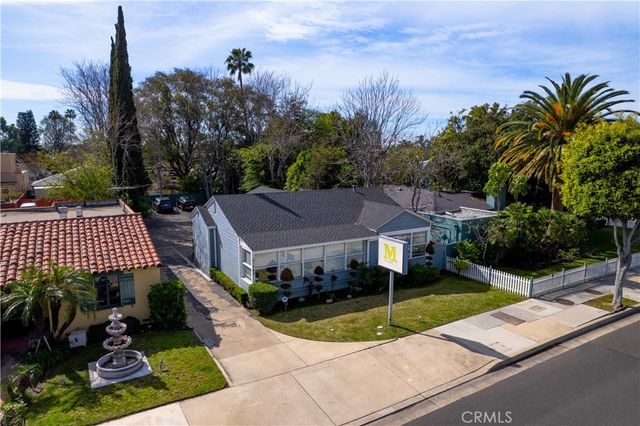 1342 E Chapman, Orange, CA 92866