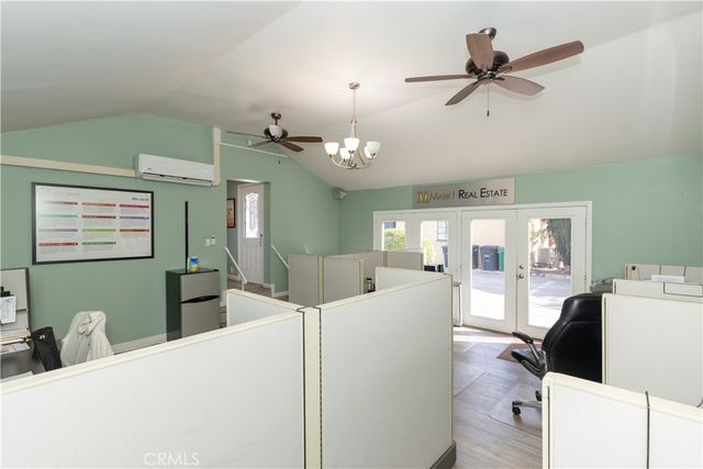 1342 E Chapman, Orange, CA 92866