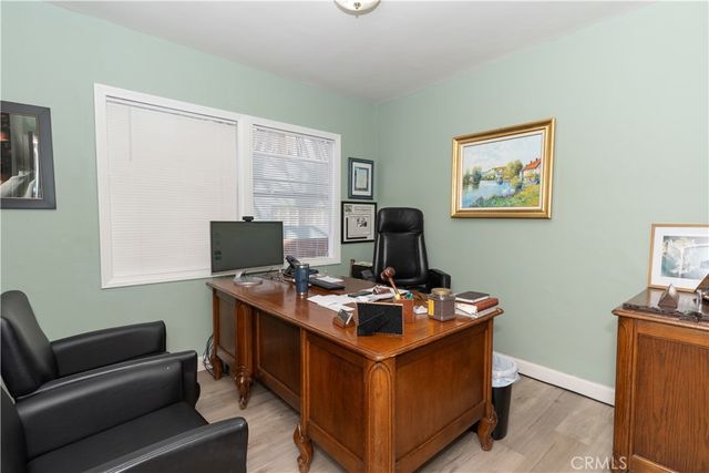 1342 E Chapman, Orange, CA 92866