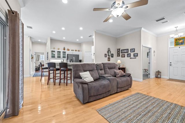 1016 S LAKE MARIAM DRIVE, Winter Haven, FL 33884