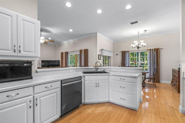 1016 S LAKE MARIAM DRIVE, Winter Haven, FL 33884