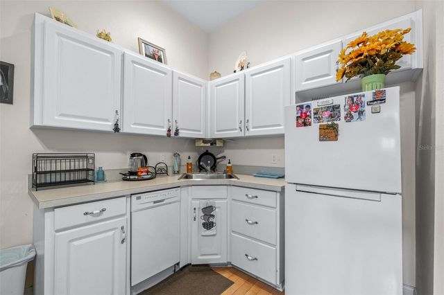 1016 S LAKE MARIAM DRIVE, Winter Haven, FL 33884