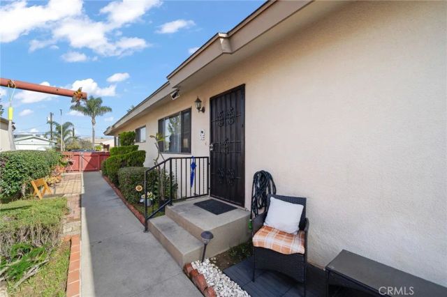 1422 E Mauretania, Wilmington, CA 90744