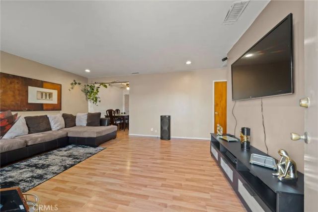 1422 E Mauretania, Wilmington, CA 90744