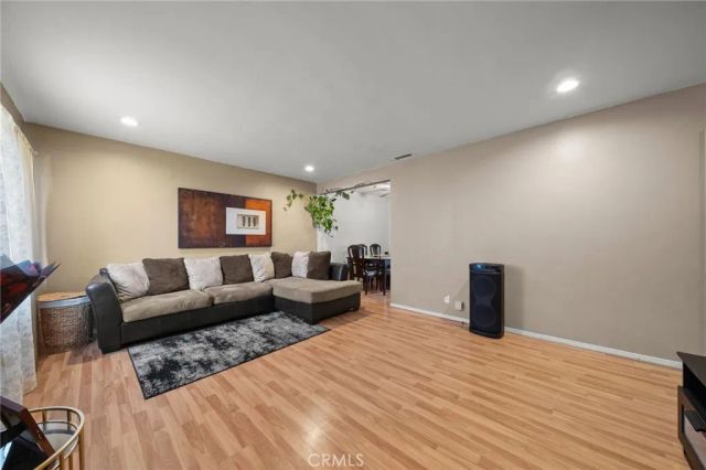 1422 E Mauretania, Wilmington, CA 90744