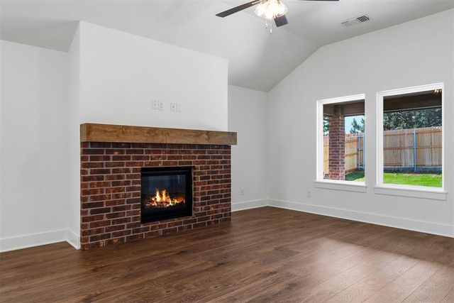 13228 SW 8th Street, Yukon, OK 73099