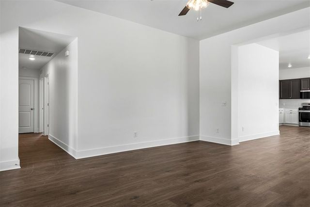 13228 SW 8th Street, Yukon, OK 73099
