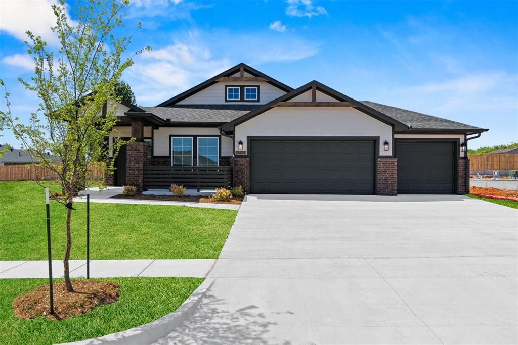 13228 SW 8th Street, Yukon, OK 73099