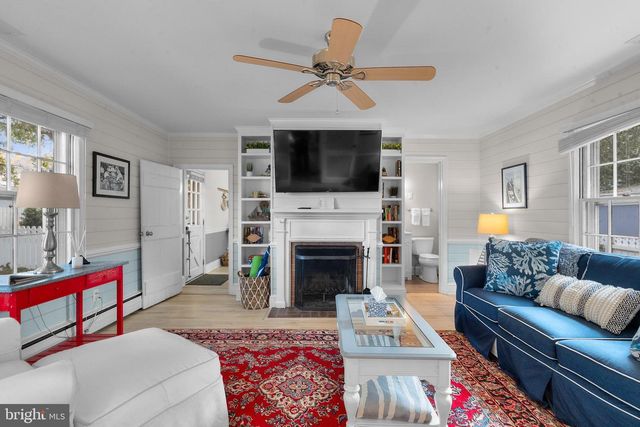 100 GRACE ST, Saint Michaels, MD 21663