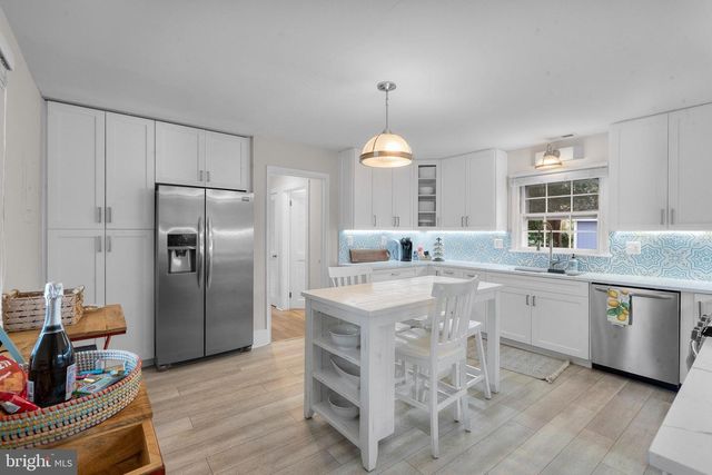 100 GRACE ST, Saint Michaels, MD 21663