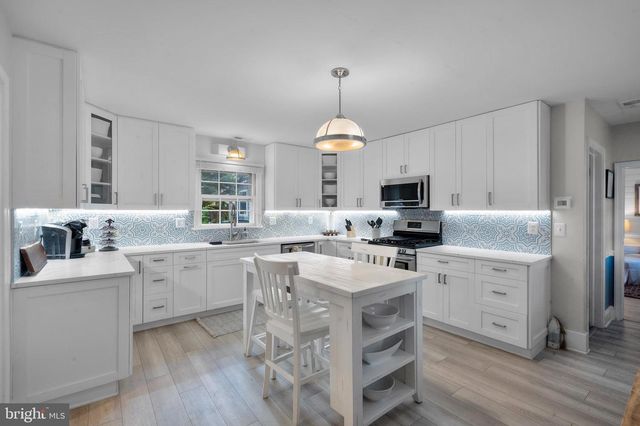 100 GRACE ST, Saint Michaels, MD 21663