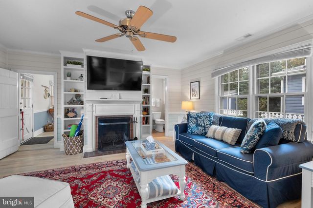 100 GRACE ST, Saint Michaels, MD 21663