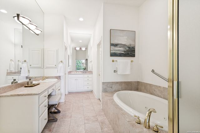 53 BRISTOL GRN, San Antonio, TX 78209